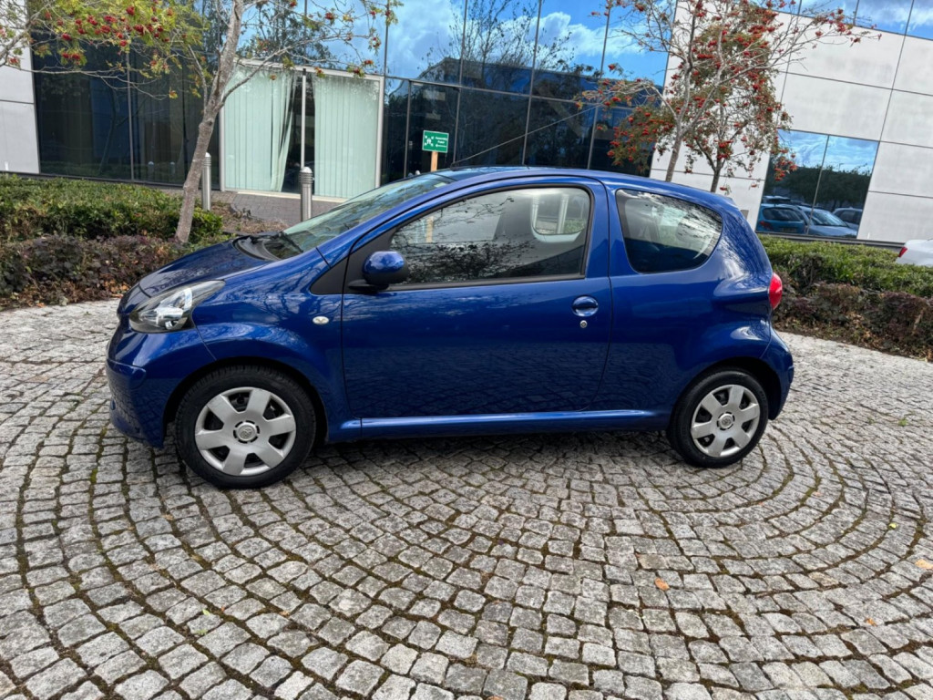 TOYOTA AYGO