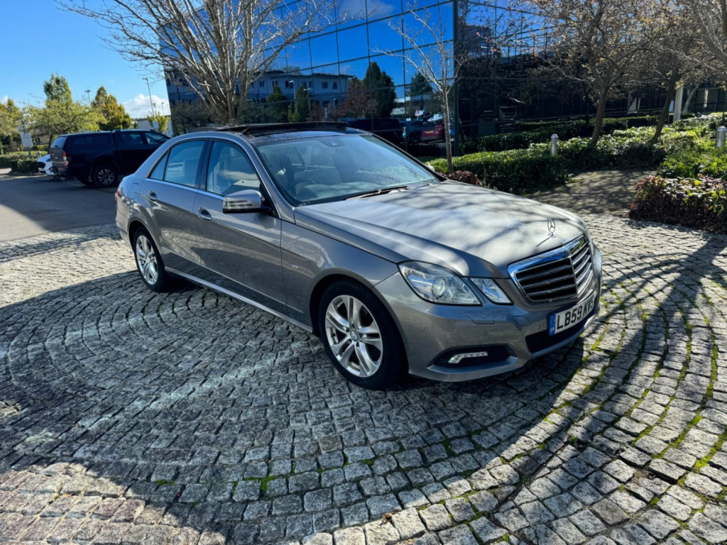 MERCEDES-BENZ E CLASS