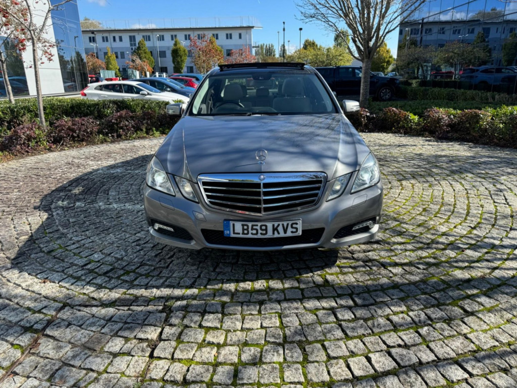 MERCEDES-BENZ E CLASS