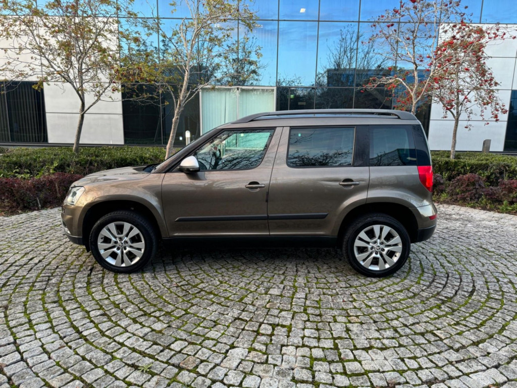 SKODA YETI