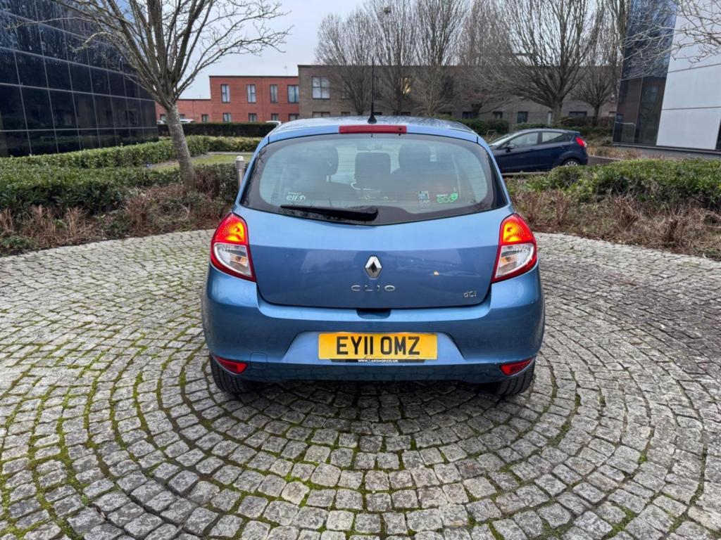 RENAULT CLIO