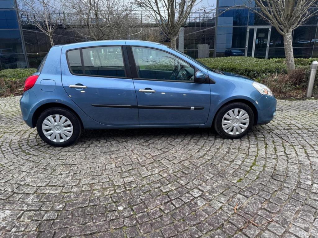 RENAULT CLIO