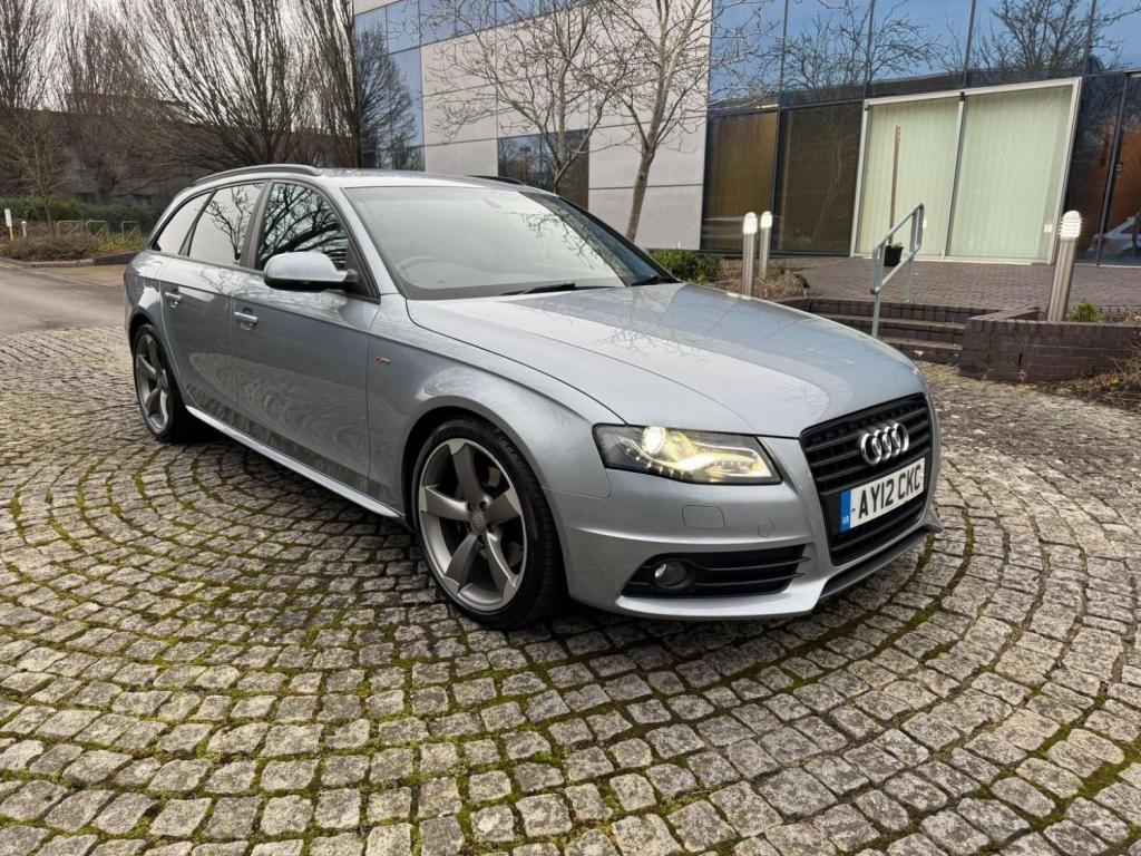 AUDI A4 AVANT