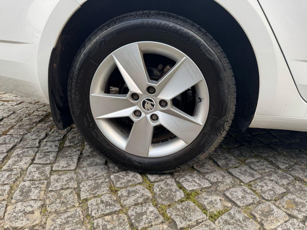 SKODA OCTAVIA