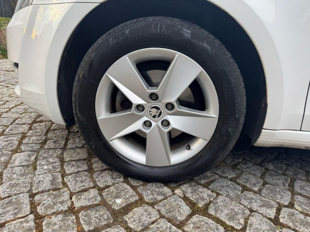 SKODA OCTAVIA