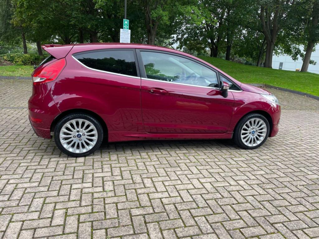 FORD FIESTA