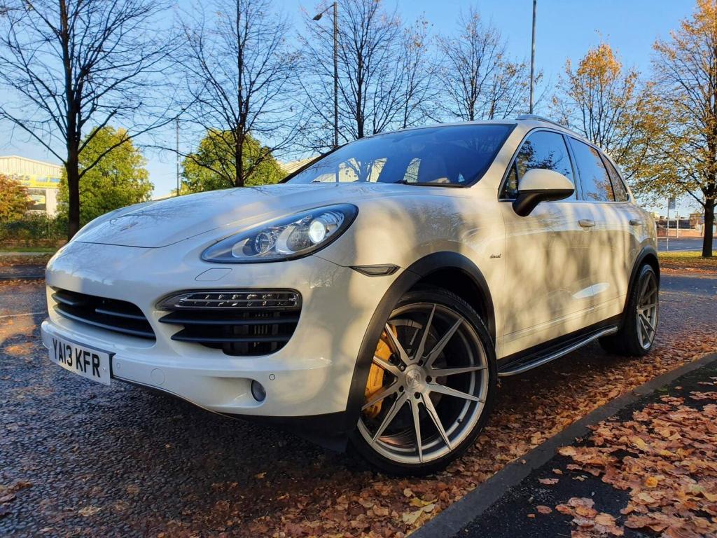 PORSCHE CAYENNE