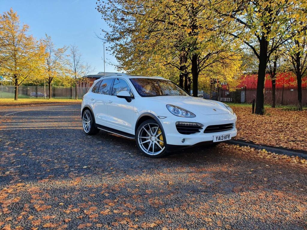 PORSCHE CAYENNE