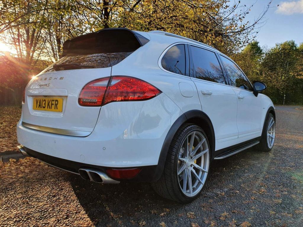 PORSCHE CAYENNE