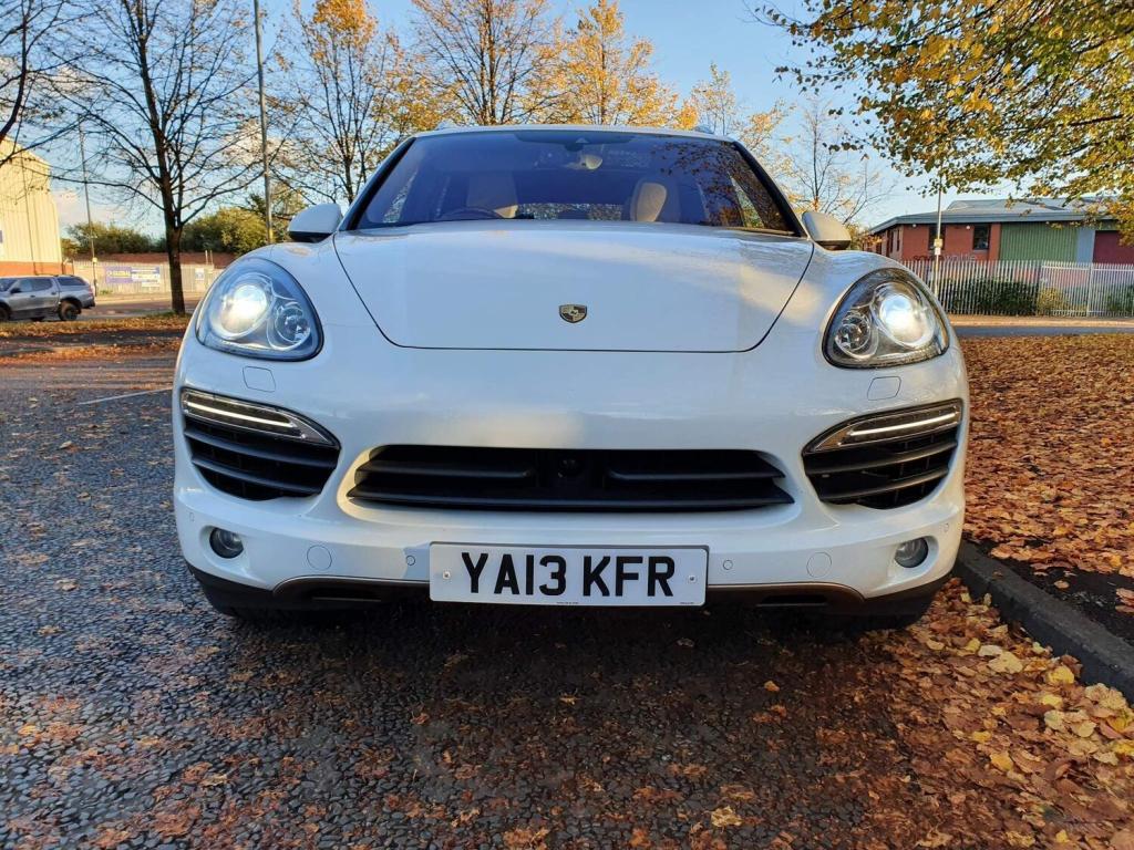 PORSCHE CAYENNE