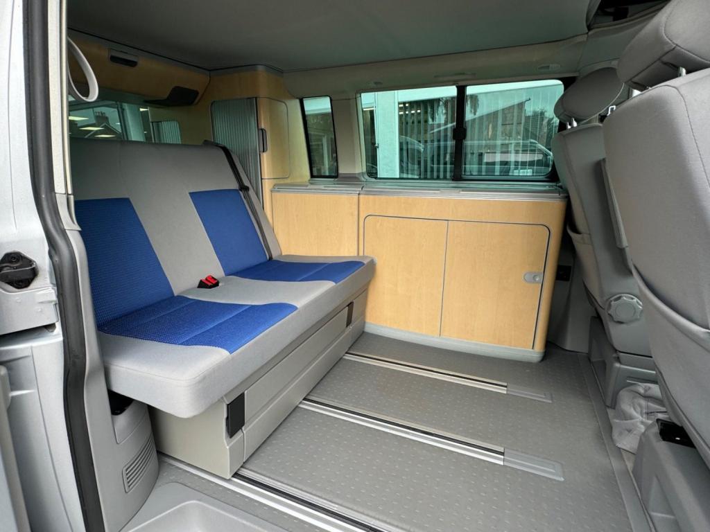 VOLKSWAGEN CALIFORNIA