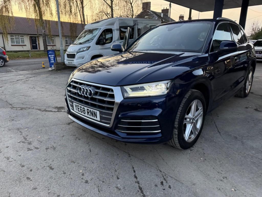 AUDI Q5