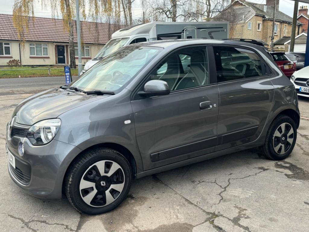 RENAULT TWINGO