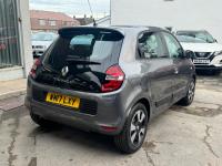 RENAULT TWINGO