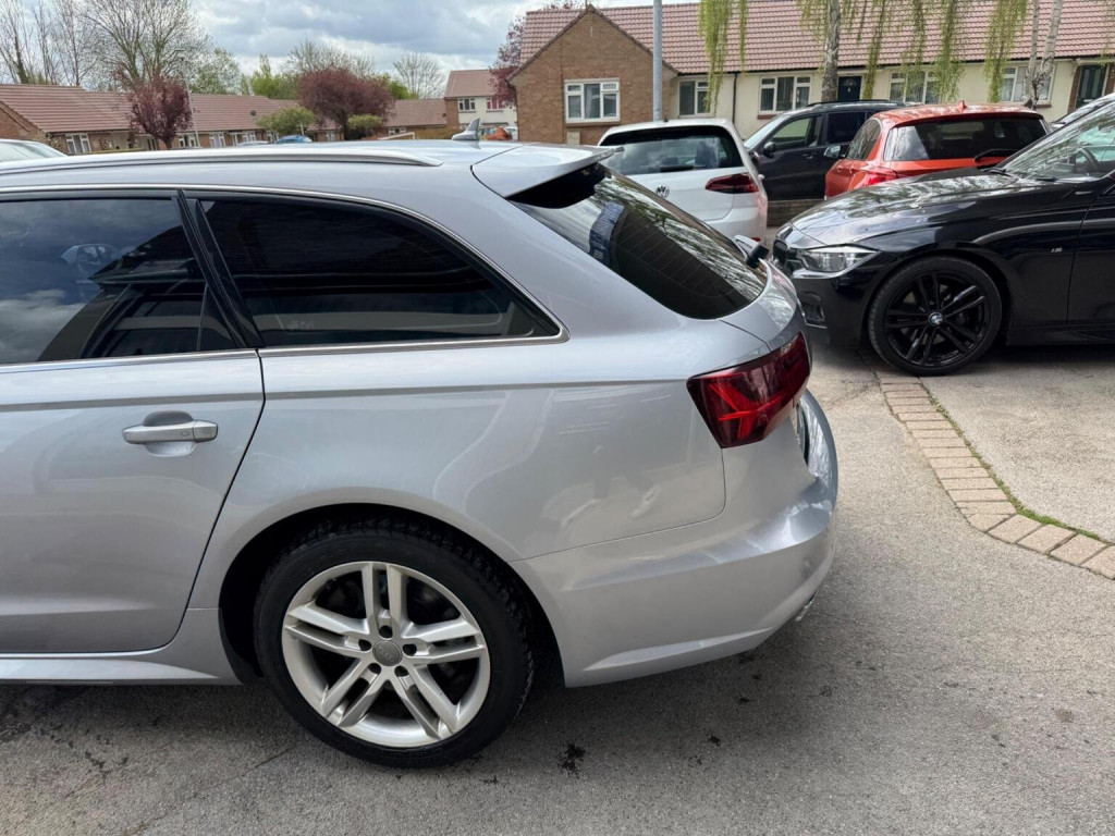 AUDI A6 AVANT