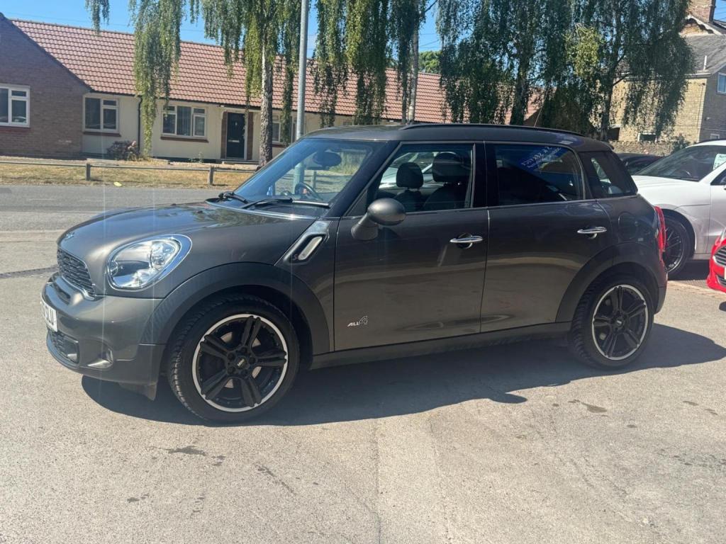 MINI COUNTRYMAN