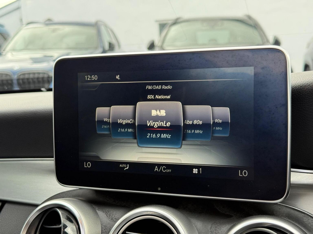 MERCEDES-BENZ C CLASS