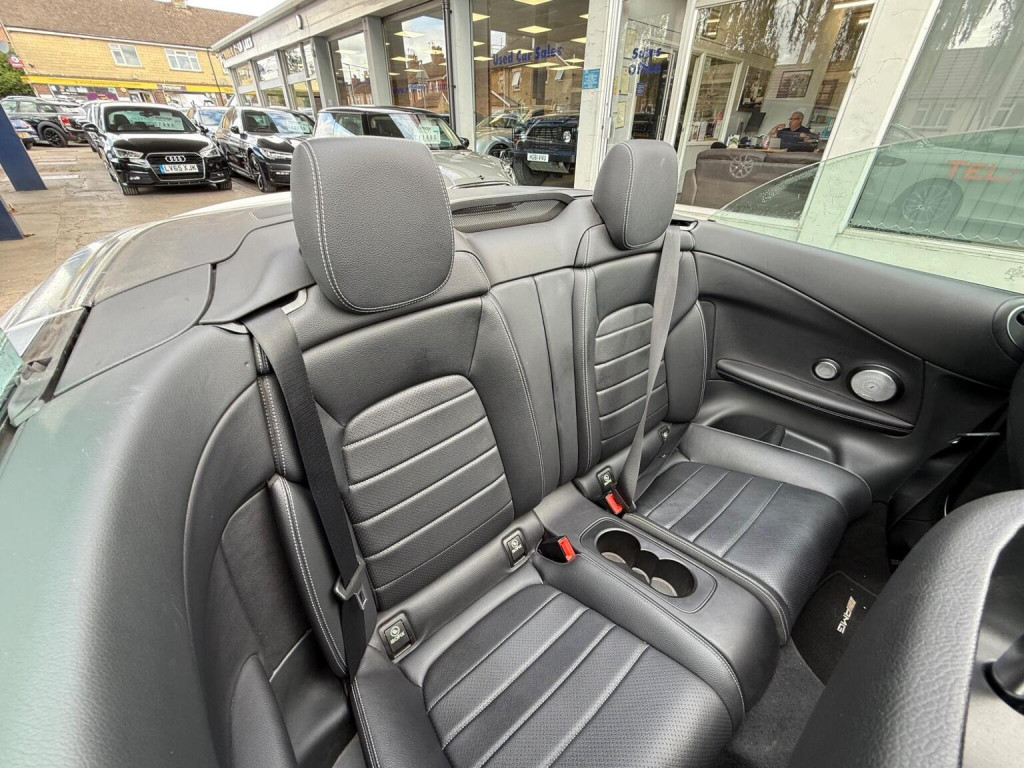 MERCEDES-BENZ C CLASS