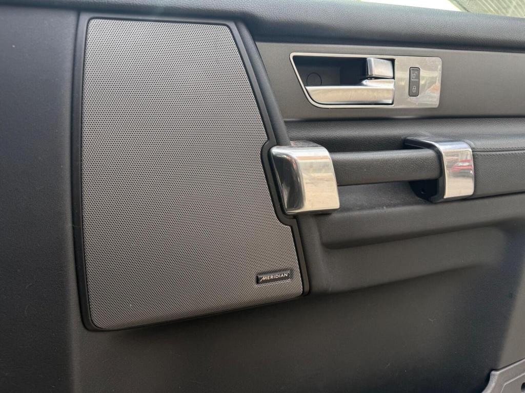 LAND ROVER DISCOVERY 4