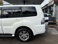 MITSUBISHI SHOGUN