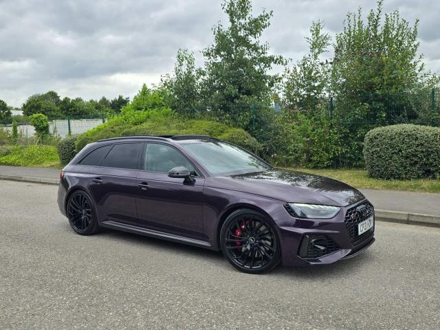 AUDI RS4