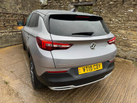 VAUXHALL GRANDLAND X