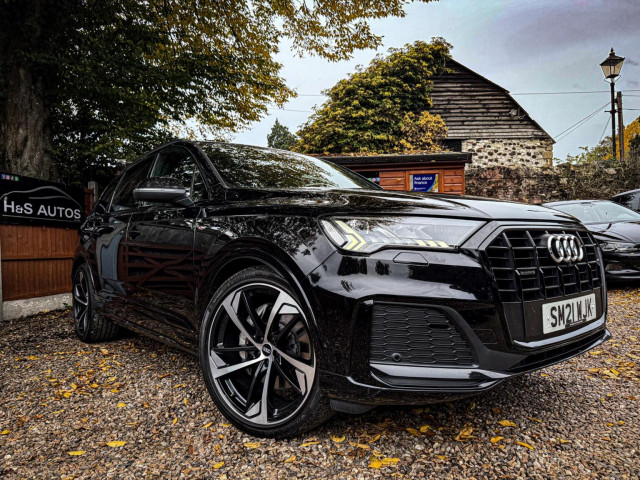 AUDI Q7