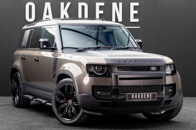 LAND ROVER DEFENDER 110