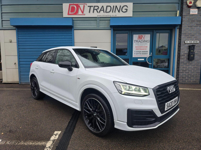 AUDI Q2