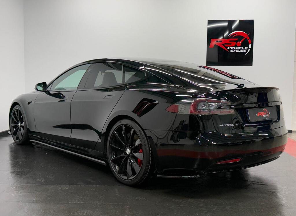 TESLA MODEL S