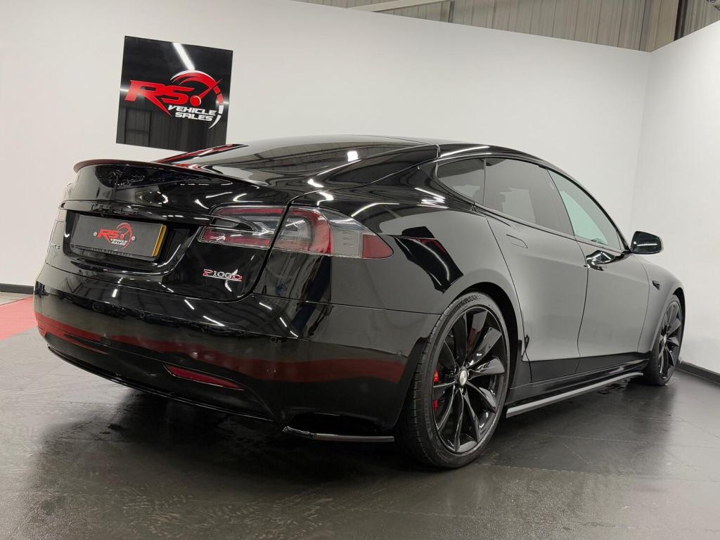 TESLA MODEL S