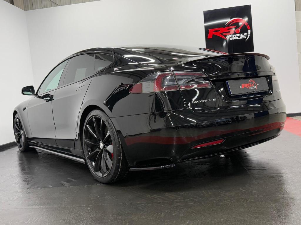 TESLA MODEL S