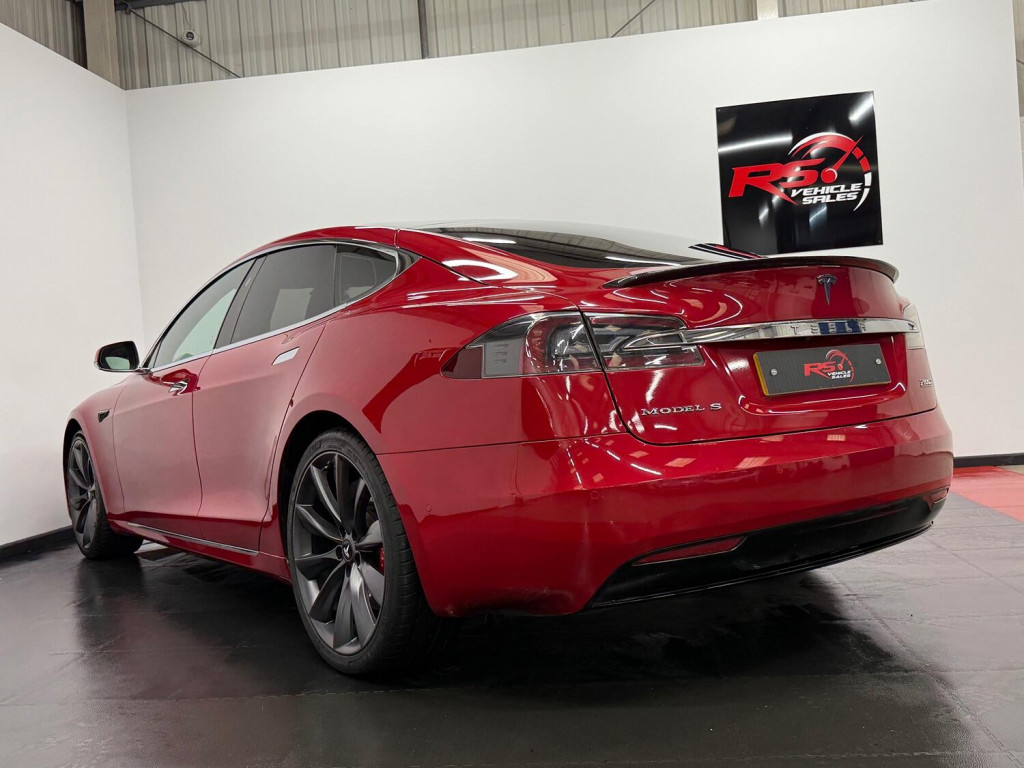 TESLA MODEL S