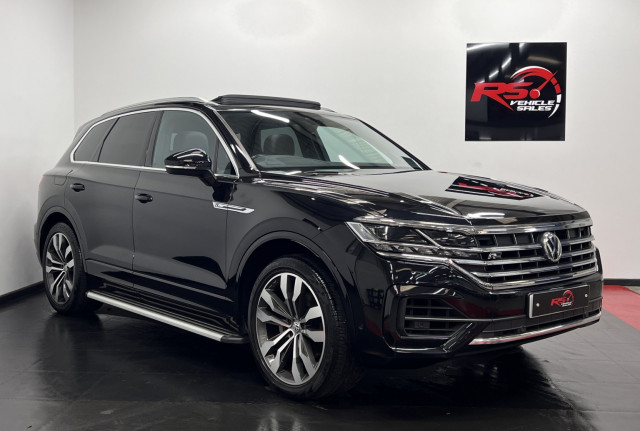 VOLKSWAGEN TOUAREG 3.0 TDI V6 R-Line Tech Tiptronic 4Motion Euro 6 (s/s) 5dr [Air Suspension | Elec Towbar] (2018/18)