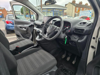VAUXHALL COMBO LIFE