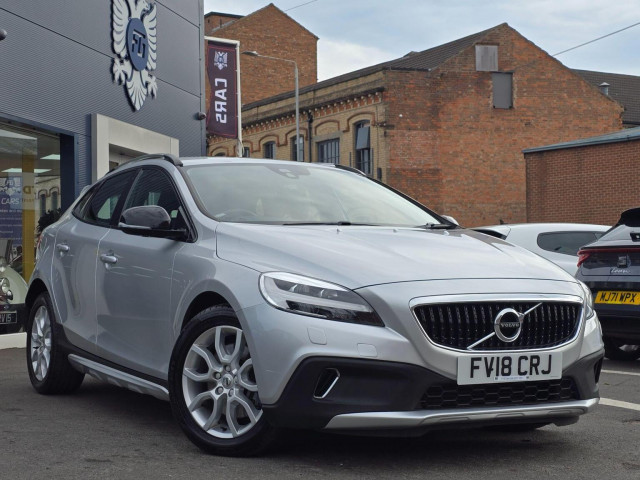 VOLVO V40 CROSS COUNTRY