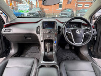 VAUXHALL AMPERA