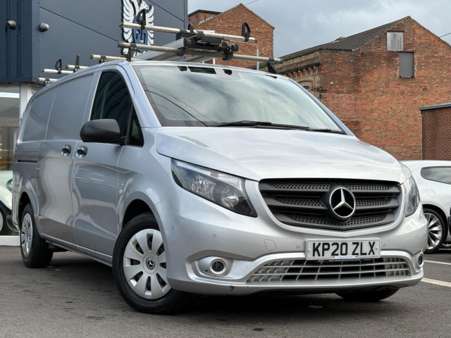 MERCEDES-BENZ VITO