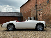 MG MGA