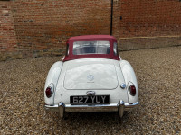 MG MGA