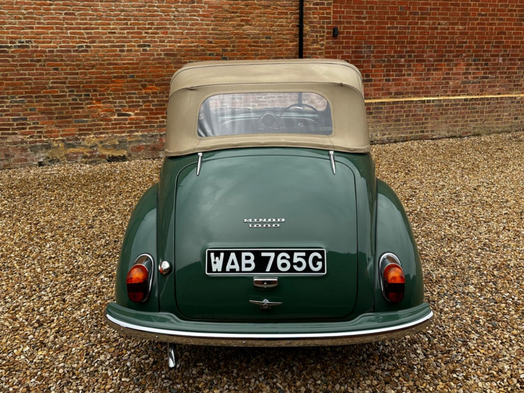 MORRIS MINOR