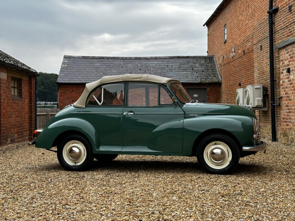 MORRIS MINOR