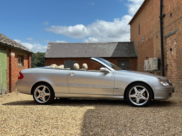 MERCEDES-BENZ CLK