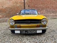 TRIUMPH TR6