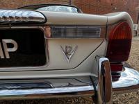 DAIMLER DOUBLE SIX