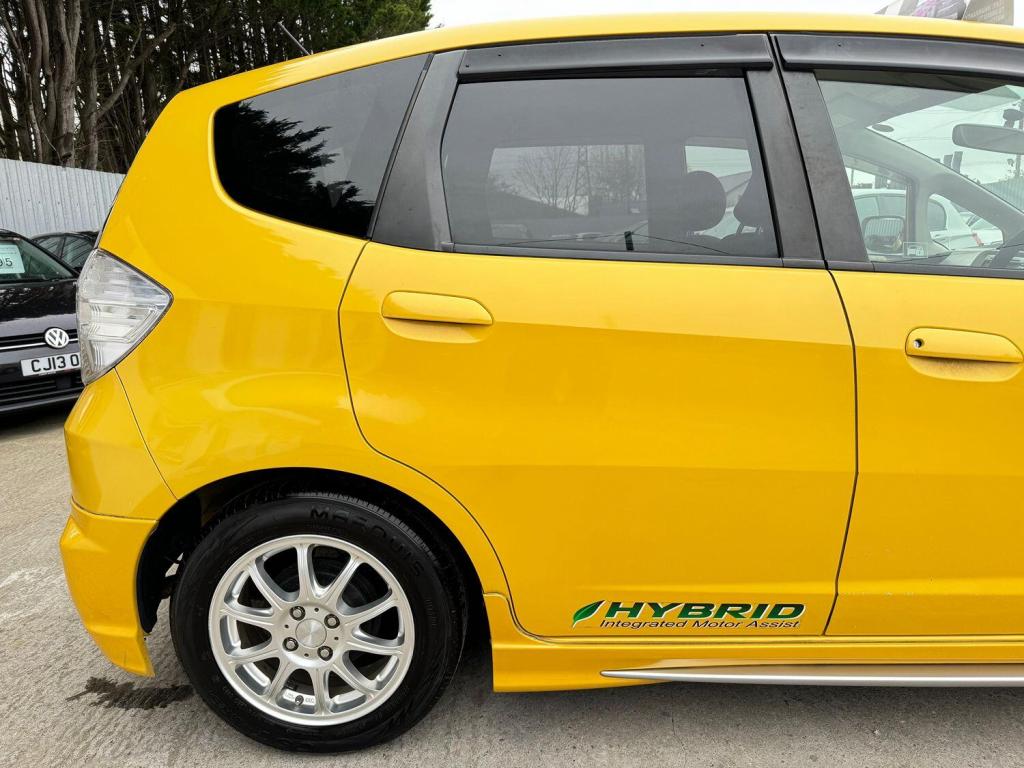 HONDA FIT