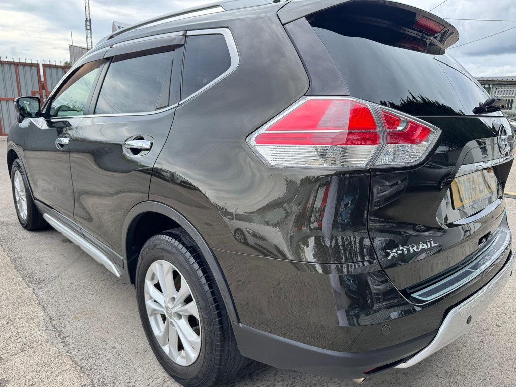 NISSAN X-TRAIL