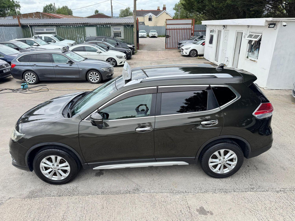 NISSAN X-TRAIL