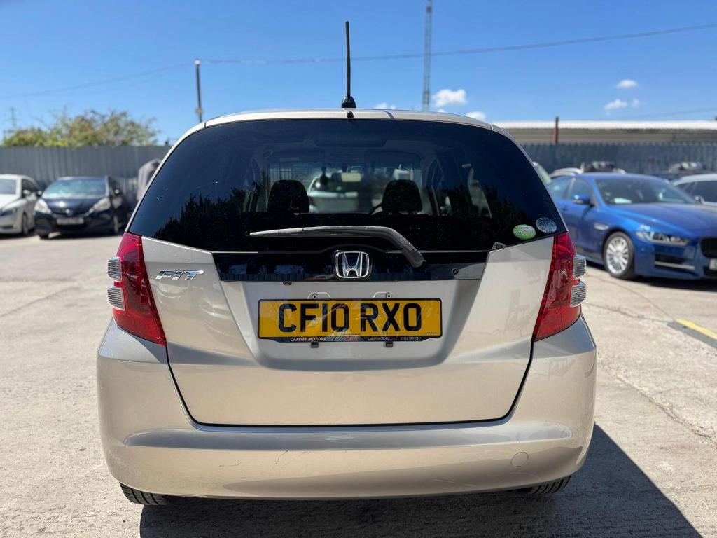 HONDA JAZZ
