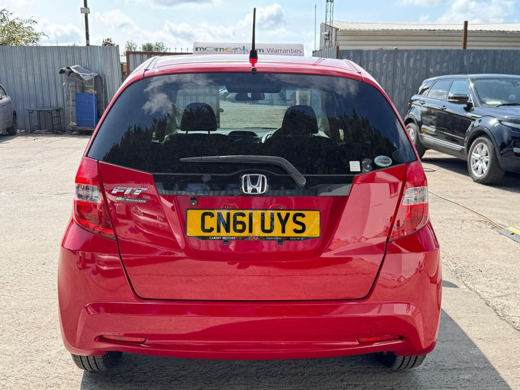 HONDA FIT